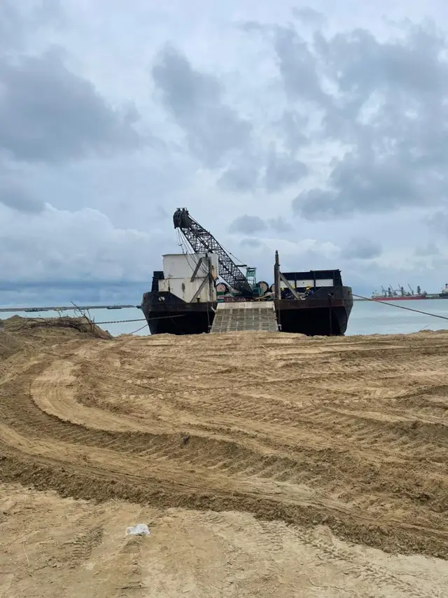 OMA dredging project operation at Samalaju and Bintulu Port — image 16