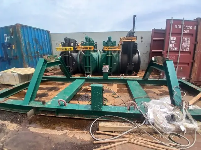 OMA dredging project operation at Samalaju and Bintulu Port — image 23