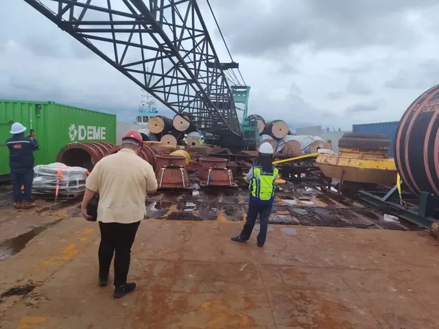 OMA dredging project operation at Samalaju and Bintulu Port — image 25